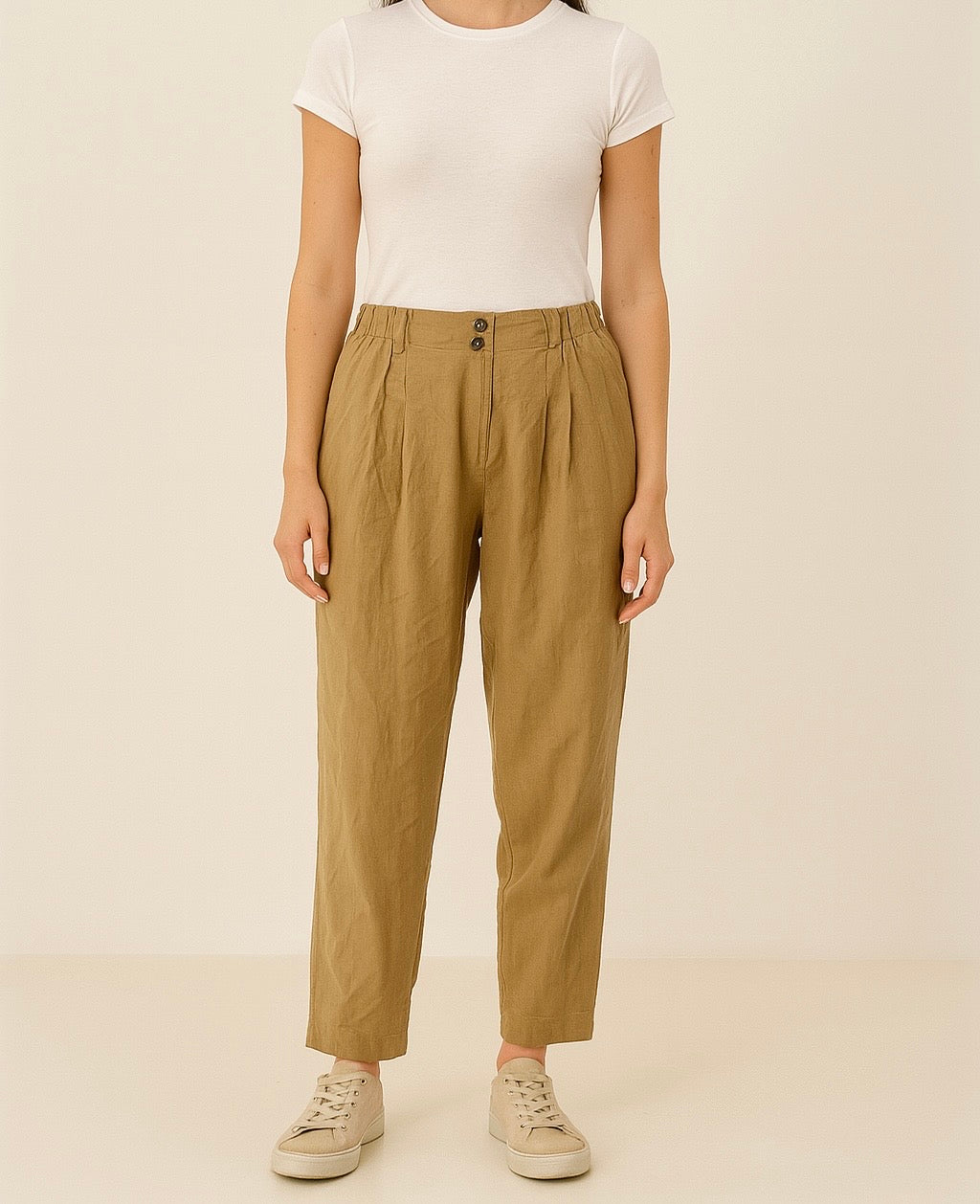 Mid-Waisted Relaxed Fit Linen Trousers – Camel