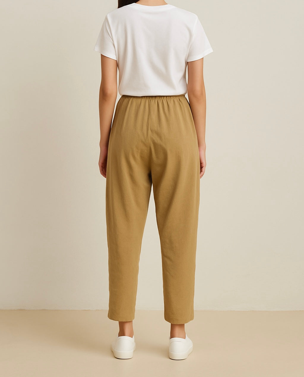 Mid-Waisted Relaxed Fit Linen Trousers – Camel